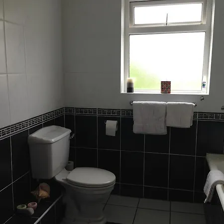 Claremont 3*